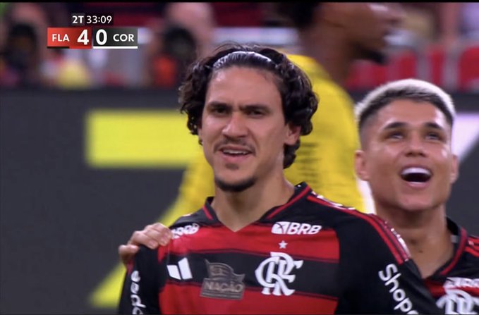 "Flamengo 4 x 0 Corinthians"